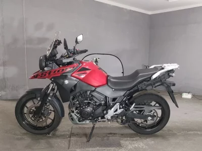 Suzuki V STROM 250