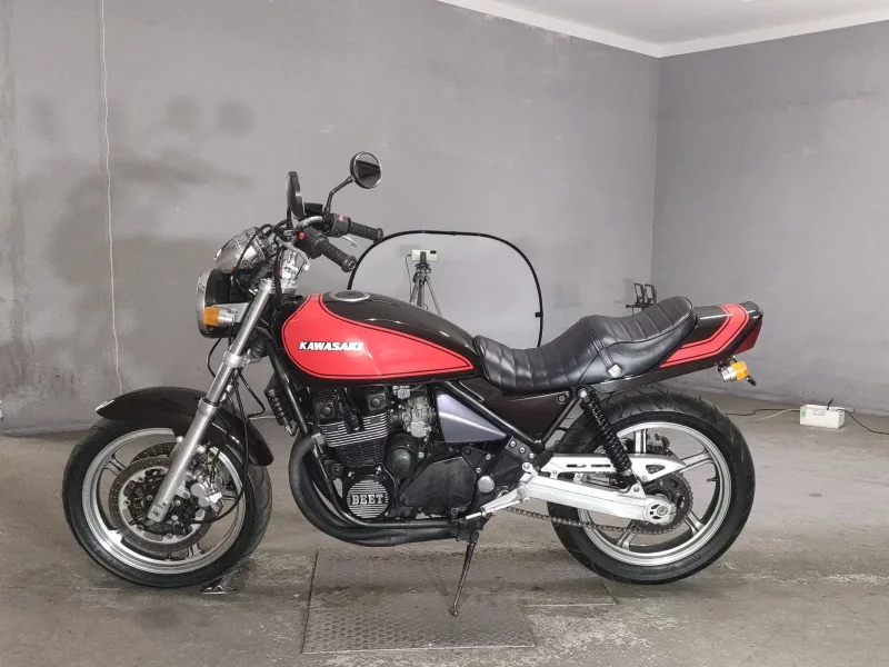 Kawasaki ZEPHYR400