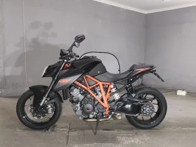 KTM KTM 1290 SUPER DUKE R