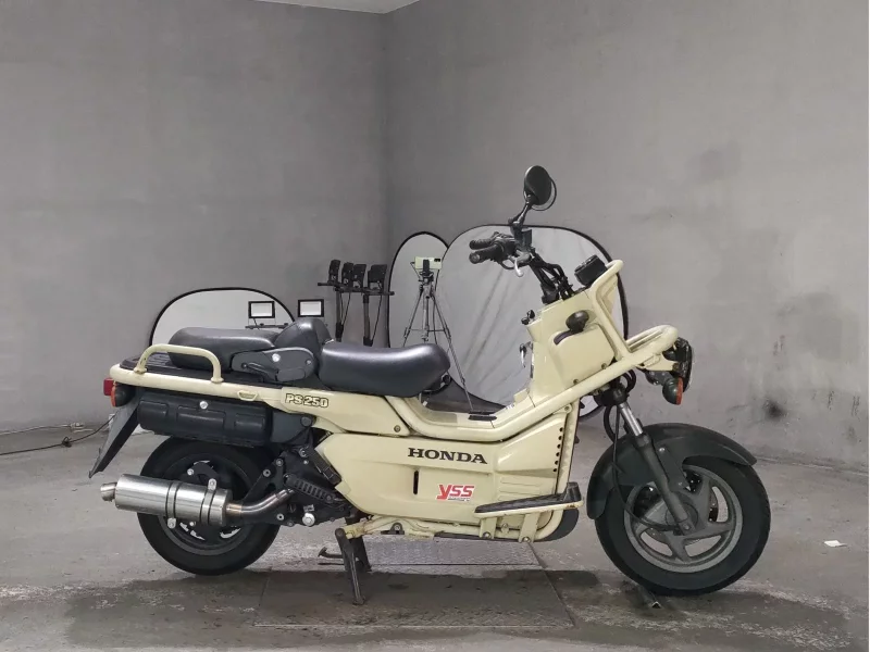 Honda PS250