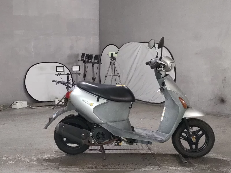 Suzuki LET S4