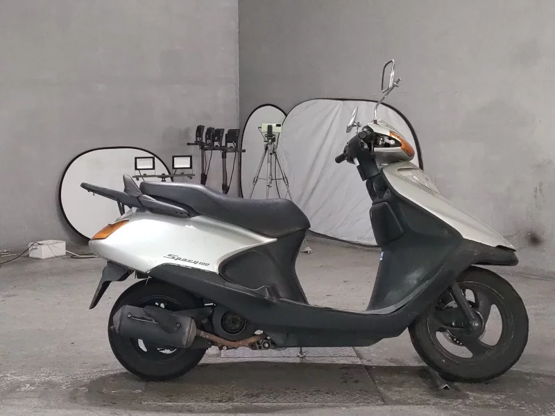 Honda SPACY100