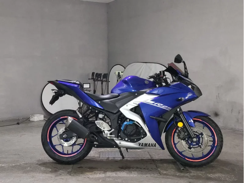 Yamaha YZF-R25