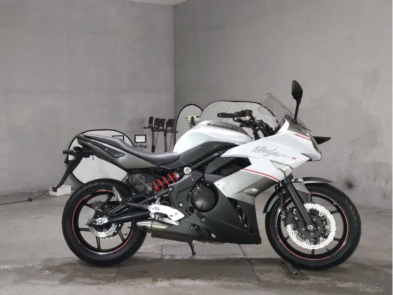 Kawasaki NINJA400R