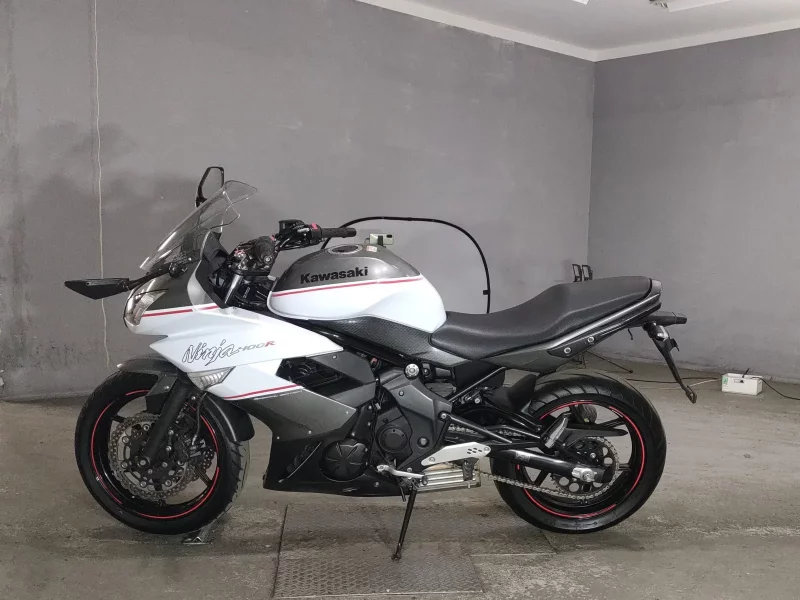 Kawasaki NINJA400R