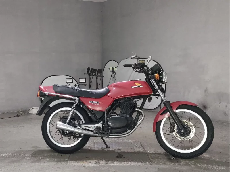 Honda CB250RS