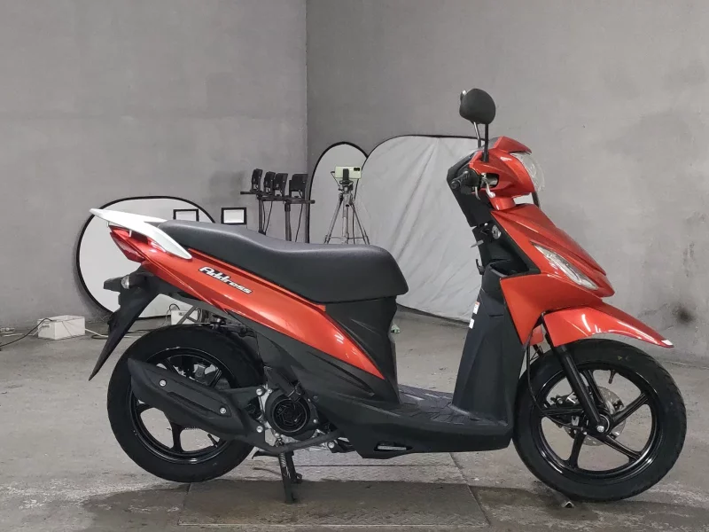 Suzuki ADDRESS V110