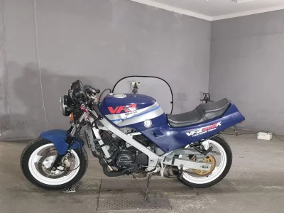 Honda VFR400 TRAINING CAR