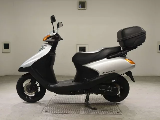 Honda SPACY100