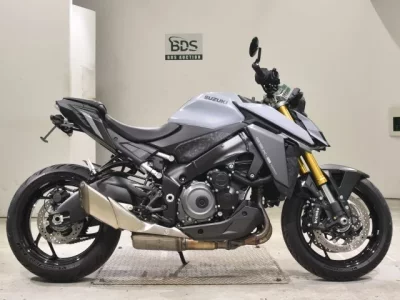 Suzuki GSX-S1000-2