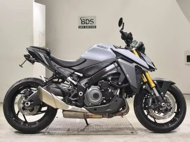 Suzuki GSX-S1000-2