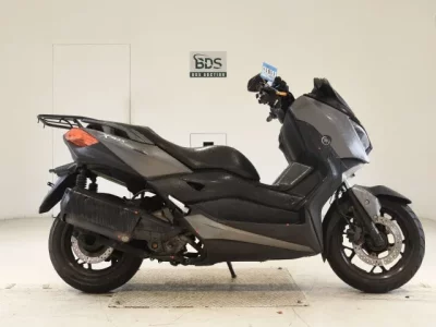 Yamaha X-MAX250