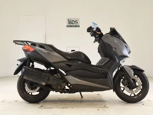 Yamaha X-MAX250