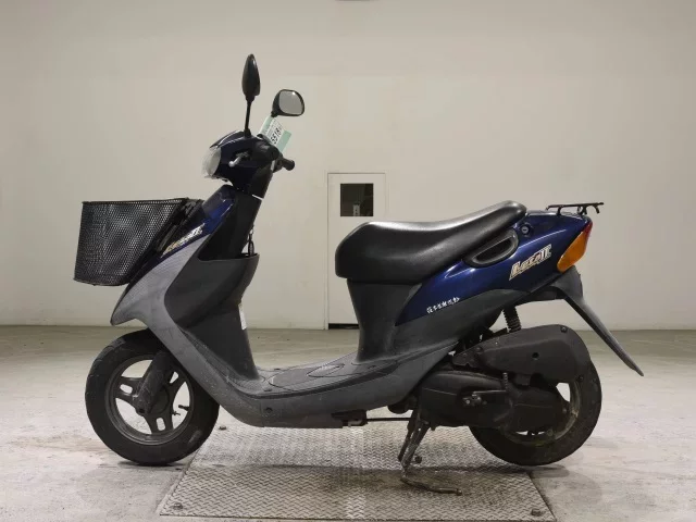 Suzuki LET S2