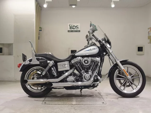 Harley-Davidson HARLEY FXDL1580