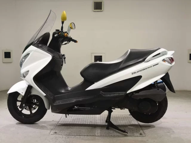 Suzuki BURGMAN200