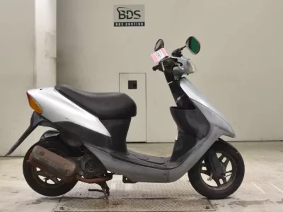 Suzuki LET S2