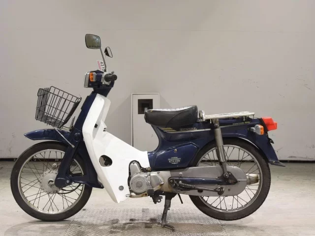 Honda C50-E