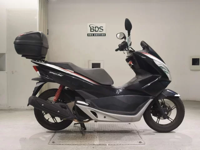 Honda PCX125-2