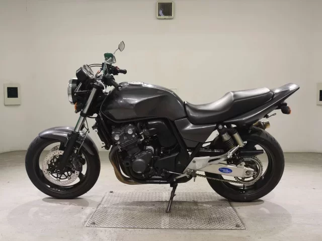Honda CB400SFV-4