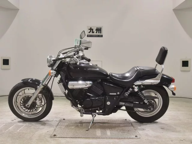 Honda MAGNA 250