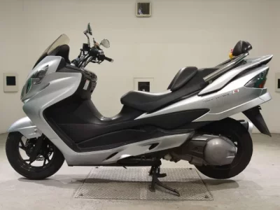 Suzuki SKYWAVE 250S-3
