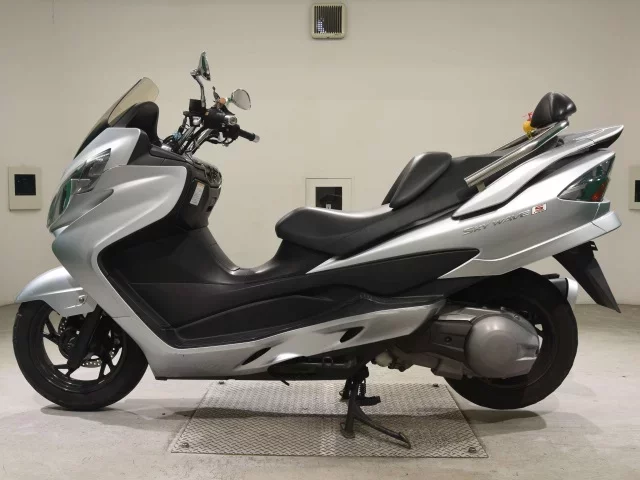 Suzuki SKYWAVE 250S-3