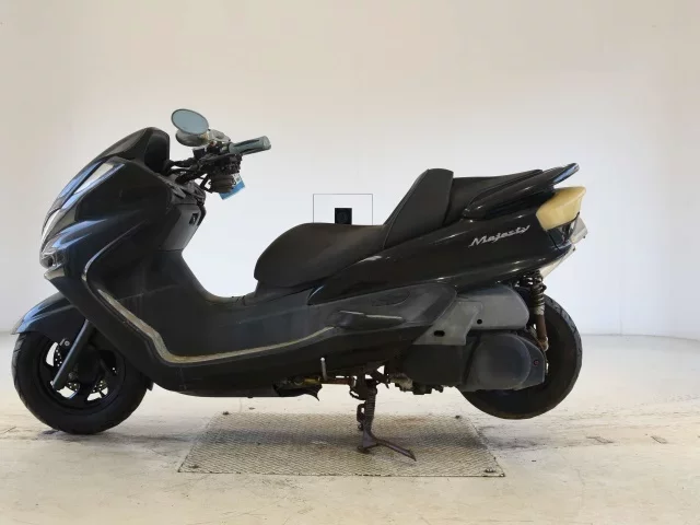 Yamaha MAJESTY 250C