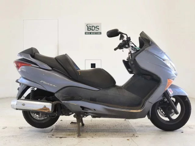 Honda FORZA X-2 SHO LOUIS NOT EQUIPPED