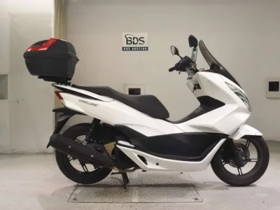 Honda PCX125-2