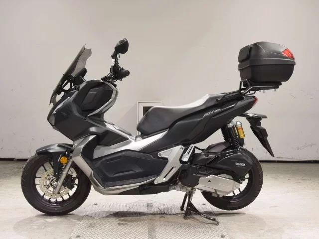 Honda ADV150
