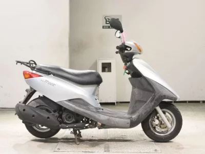 Yamaha AXIS125