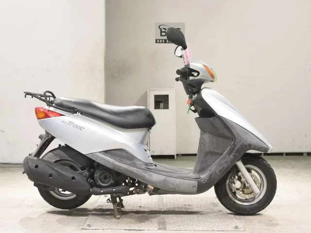 Yamaha AXIS125