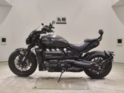 Triumph TRIUMPH ROCKET III GT STORM