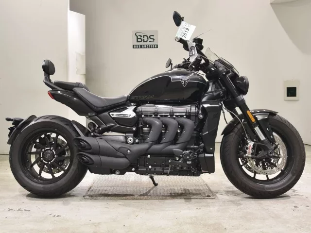 Triumph TRIUMPH ROCKET III GT STORM
