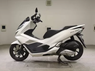 Honda PCX150-3