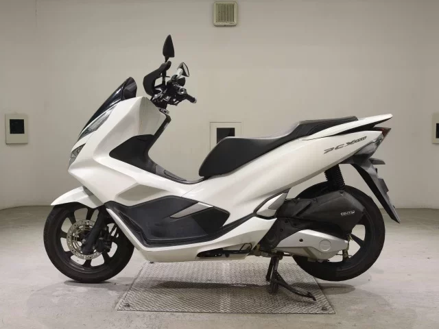 Honda PCX150-3