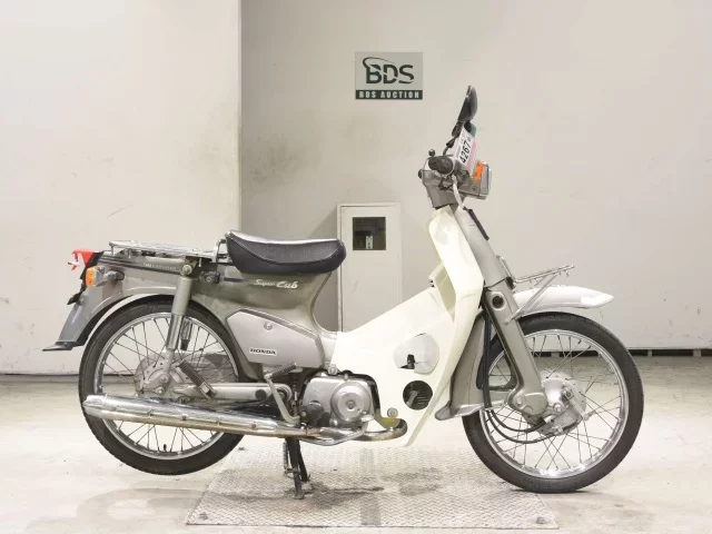 Honda C90