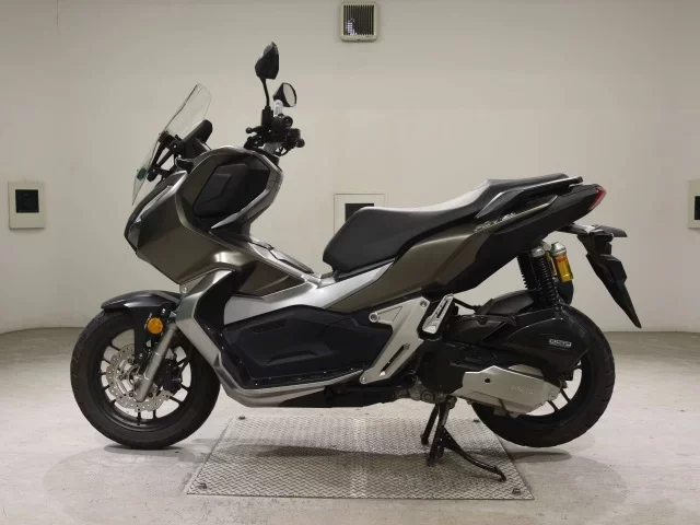 Honda ADV150