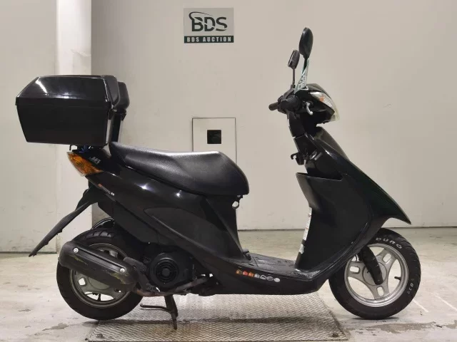 Suzuki ADDRESS V50