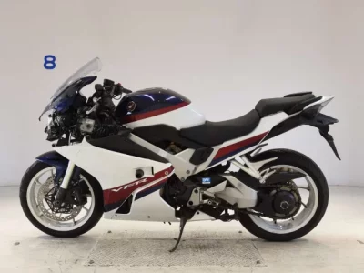 Honda VFR800F