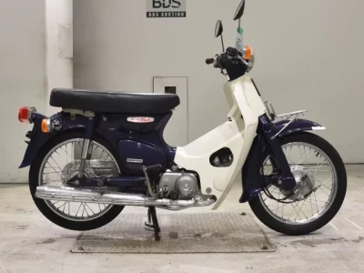 Honda C90
