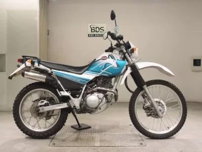 Yamaha SEROW 225-3