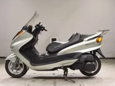 Yamaha MAJESTY 250-2 SHO LOUIS NOT EQUIPPED