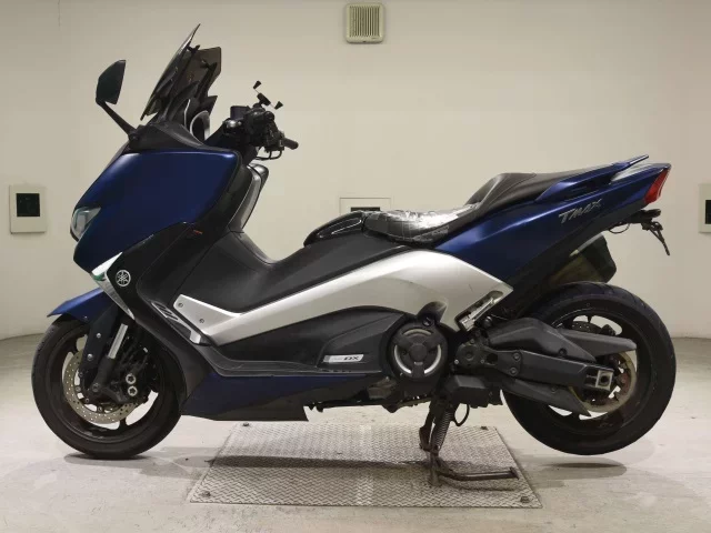 Yamaha T-MAX530DX