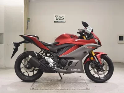 Yamaha YZF-R25A
