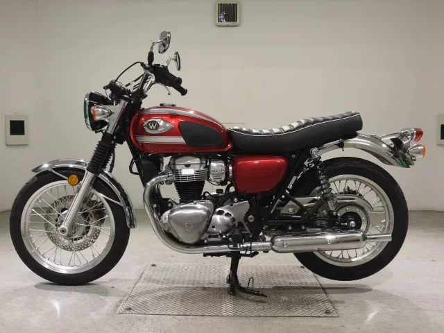 Kawasaki W800-2