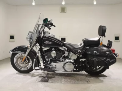 Harley-Davidson HARLEY FLSTC1580
