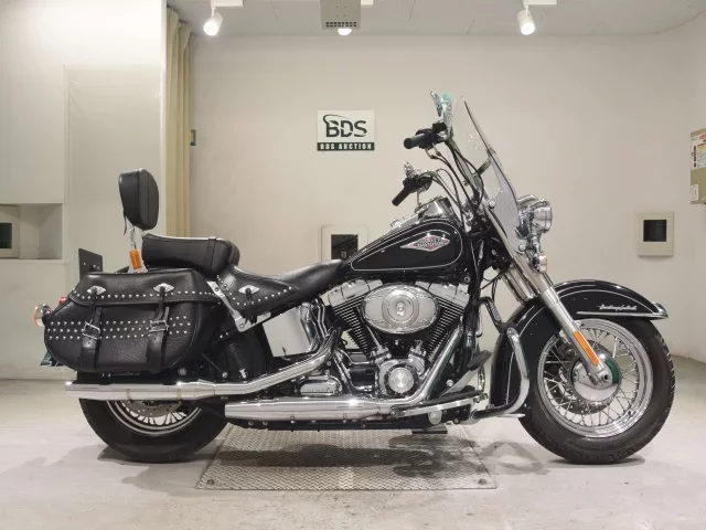 Harley-Davidson HARLEY FLSTC1580