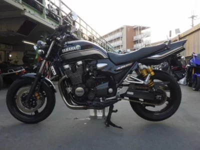 Yamaha XJR1300-2